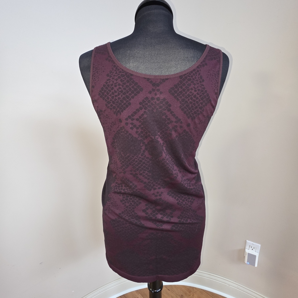 Rock & Republic Deep Burgundy Tank Top - Picture 3 of 8
